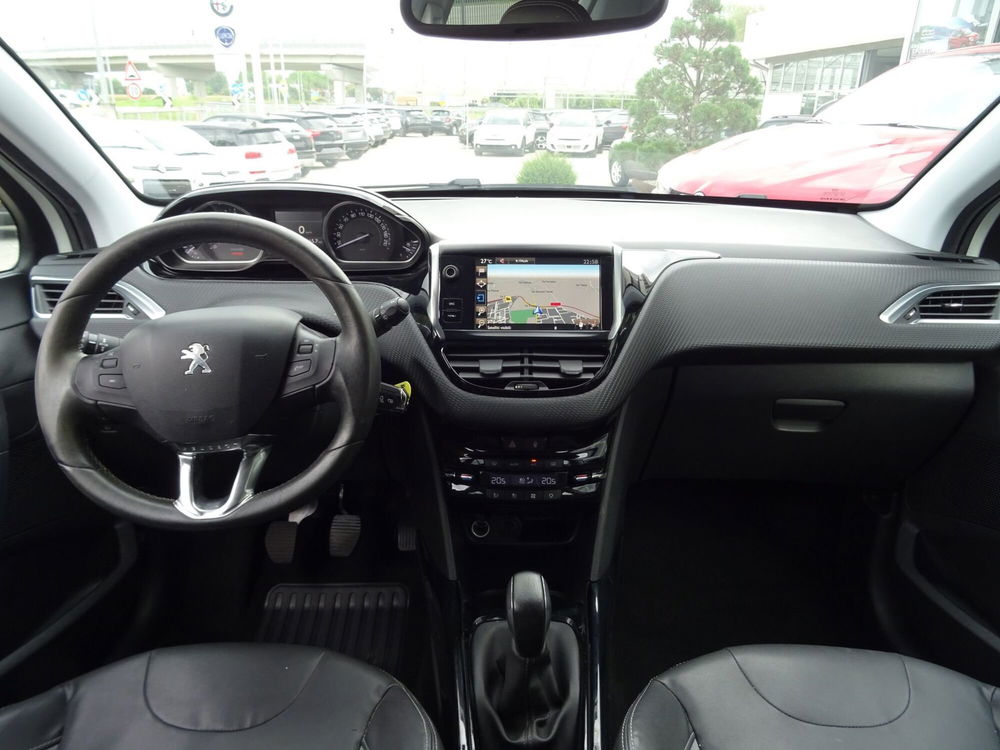 Peugeot 2008 usata a Venezia (9)