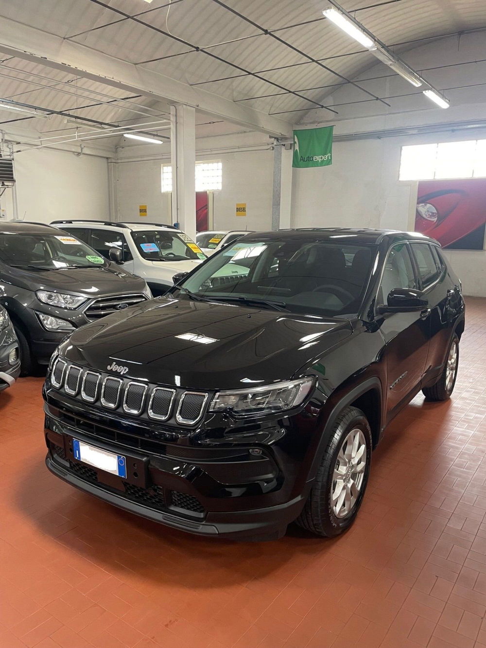 Jeep Compass nuova a Lucca