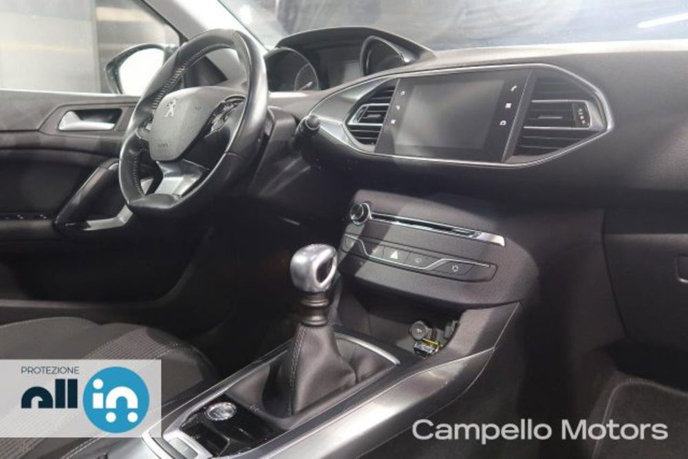 Peugeot 308 SW usata a Venezia (15)