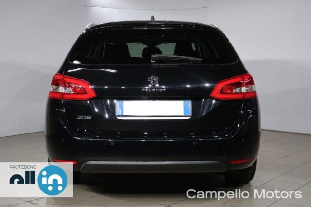 Peugeot 308 SW usata a Venezia (4)