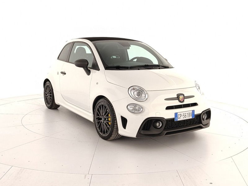 Abarth 695 Cabrio 695 C 1.4 Turbo T-Jet Rivale  del 2023 usata a Caserta