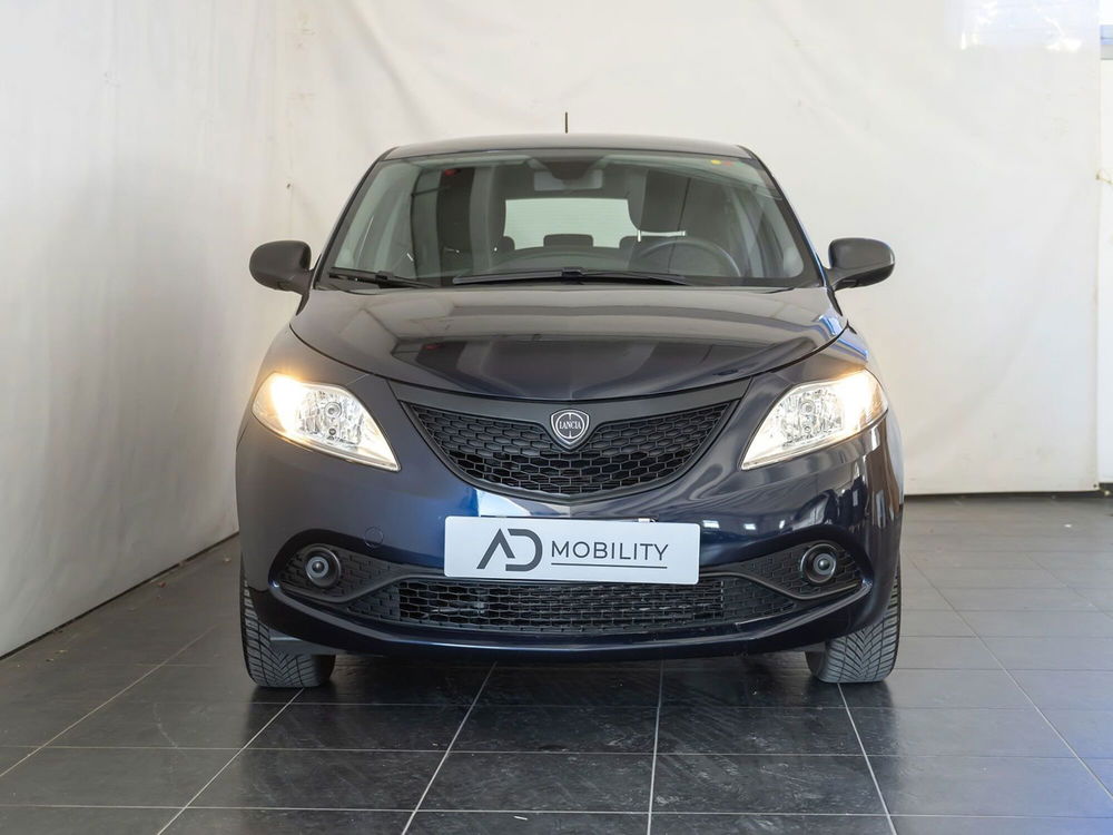 Lancia Ypsilon usata a Foggia (4)