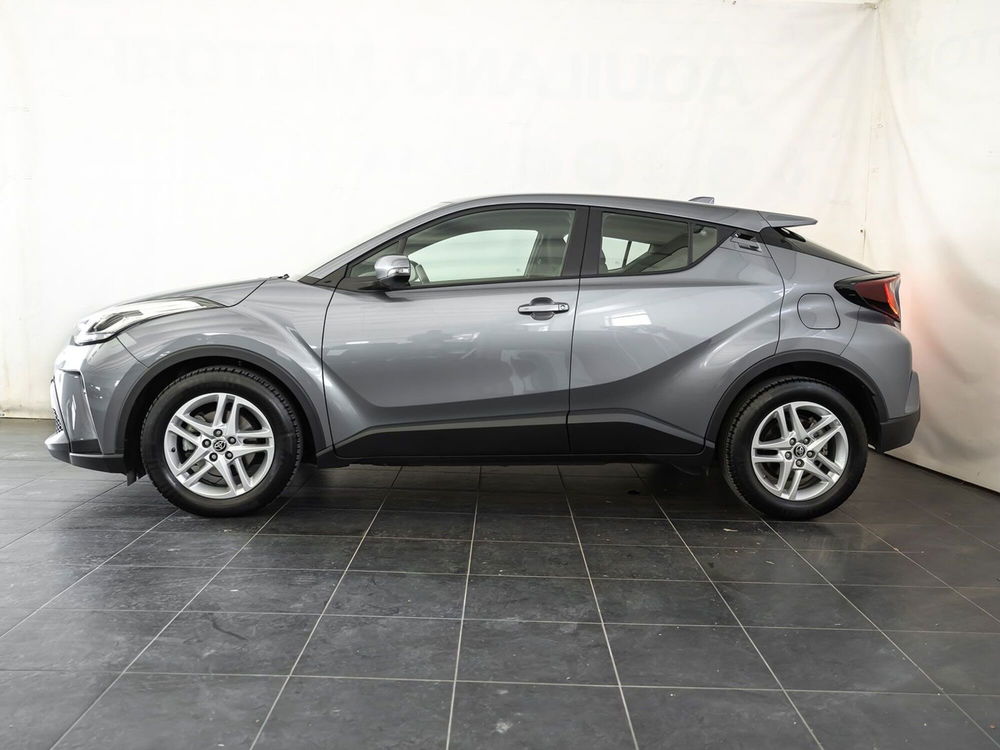 Toyota Toyota C-HR usata a Foggia (3)