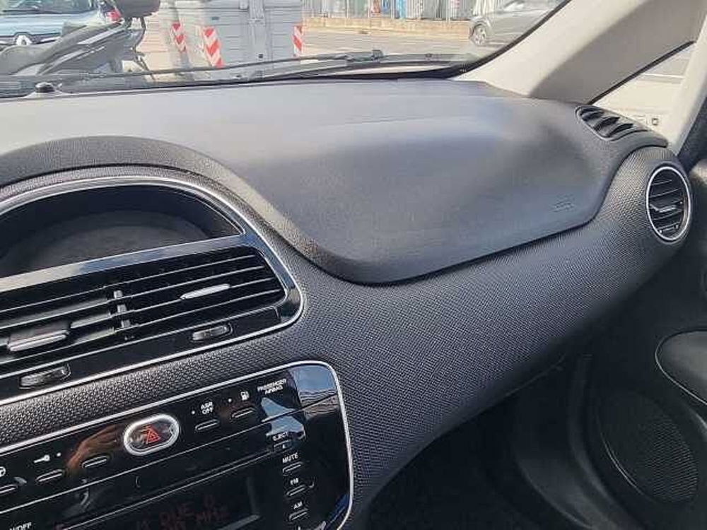 Fiat Punto usata a Siena (18)