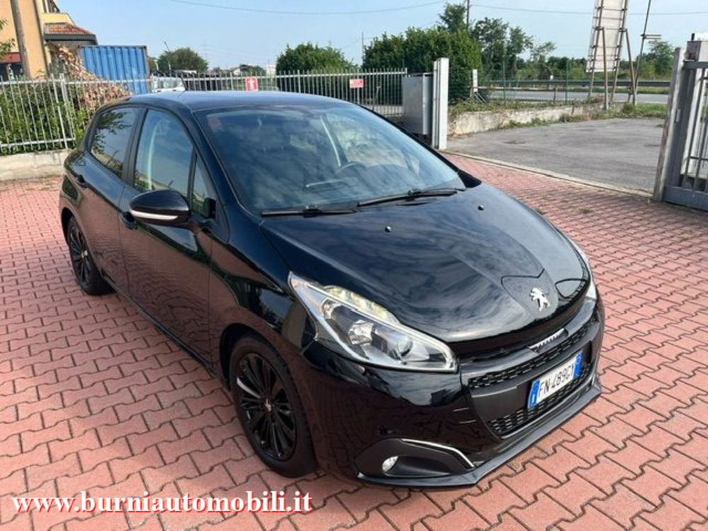 Peugeot 208 usata a Milano (2)