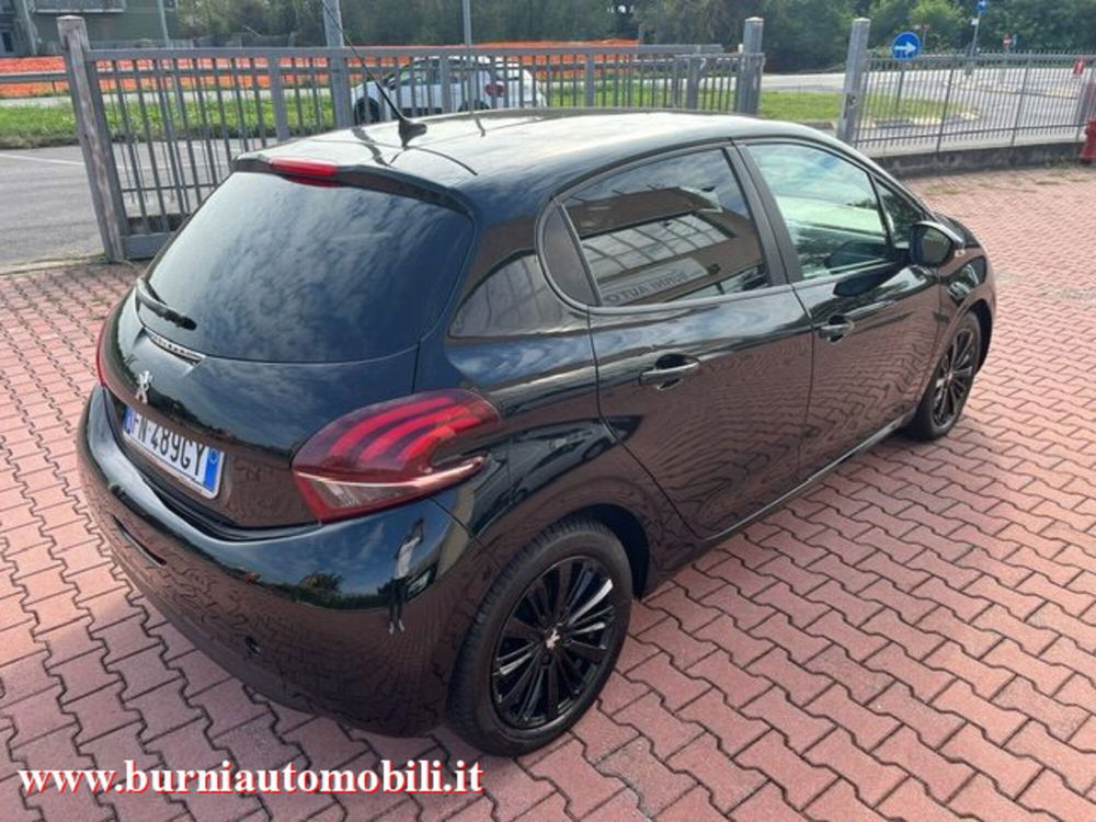 Peugeot 208 usata a Milano (4)