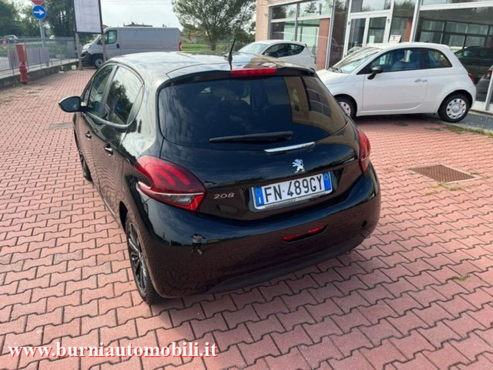 Peugeot 208 usata a Milano (5)