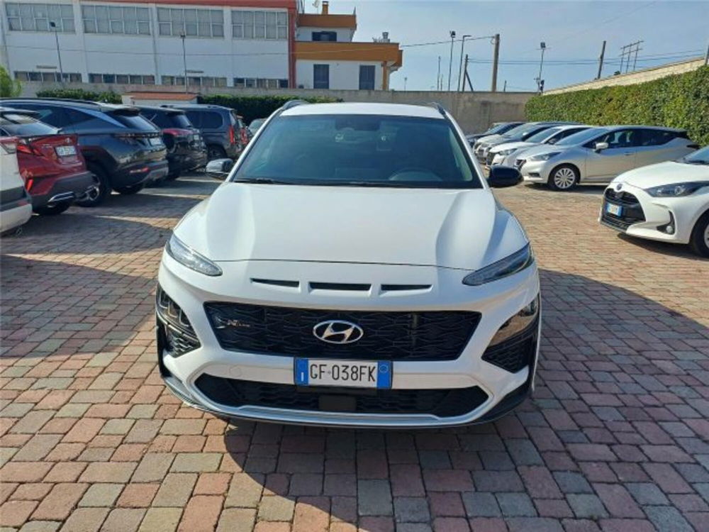 Hyundai Kona usata a Bari (6)