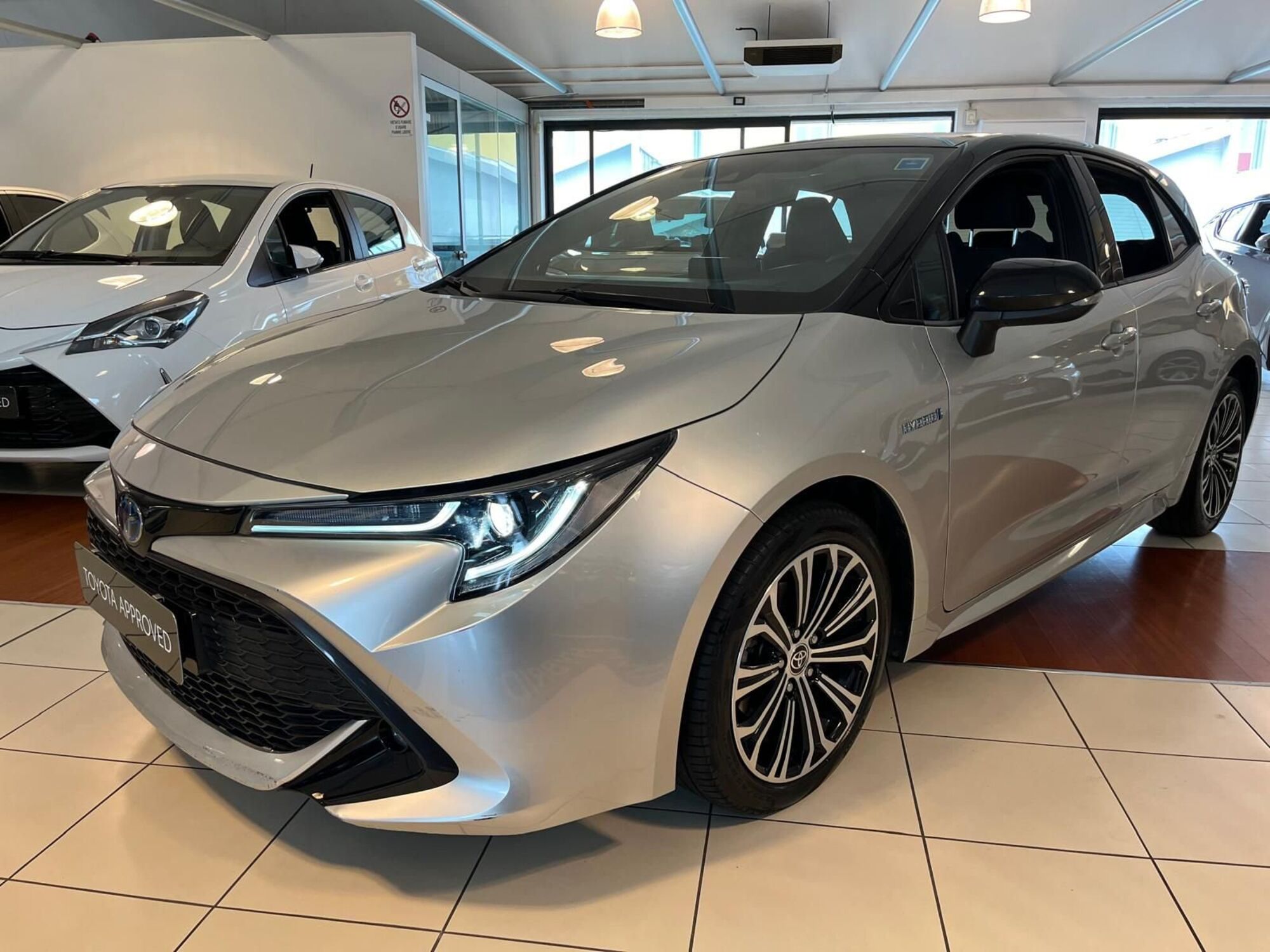 Toyota Corolla 1.8 Hybrid Style  del 2020 usata a Modena