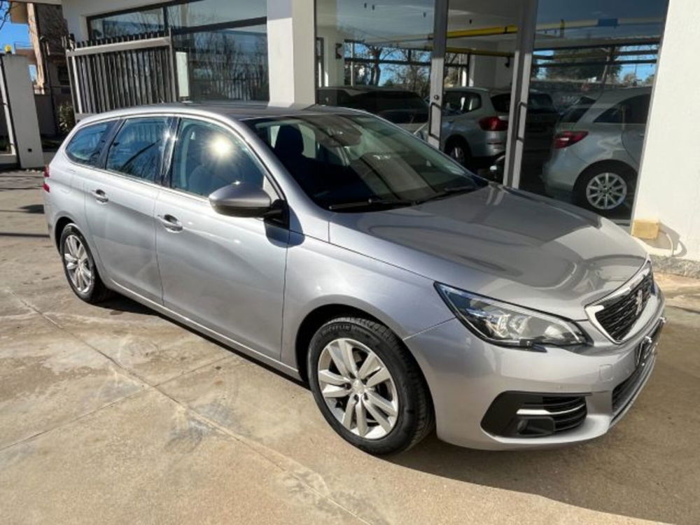 Peugeot 308 SW usata a Oristano (6)