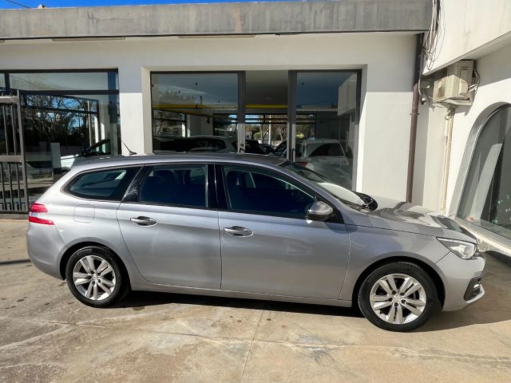 Peugeot 308 SW usata a Oristano (7)