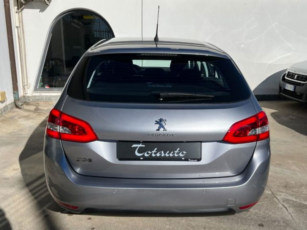 Peugeot 308 SW usata a Oristano (9)