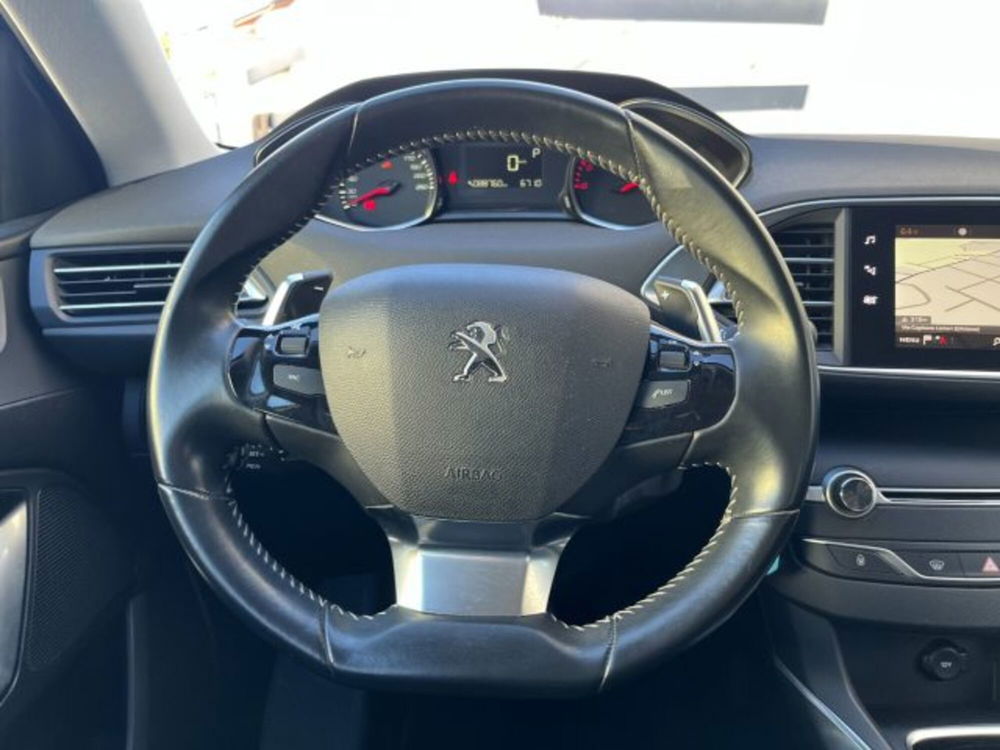 Peugeot 308 usata a Oristano (11)