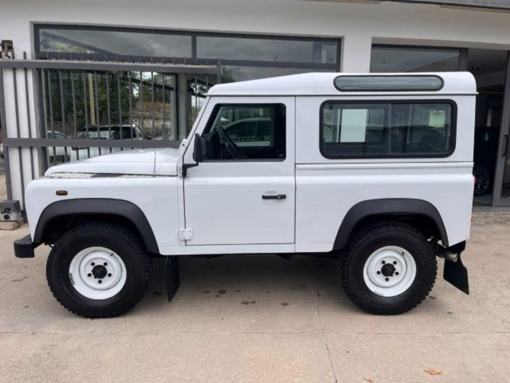 Land Rover Defender usata a Oristano (4)