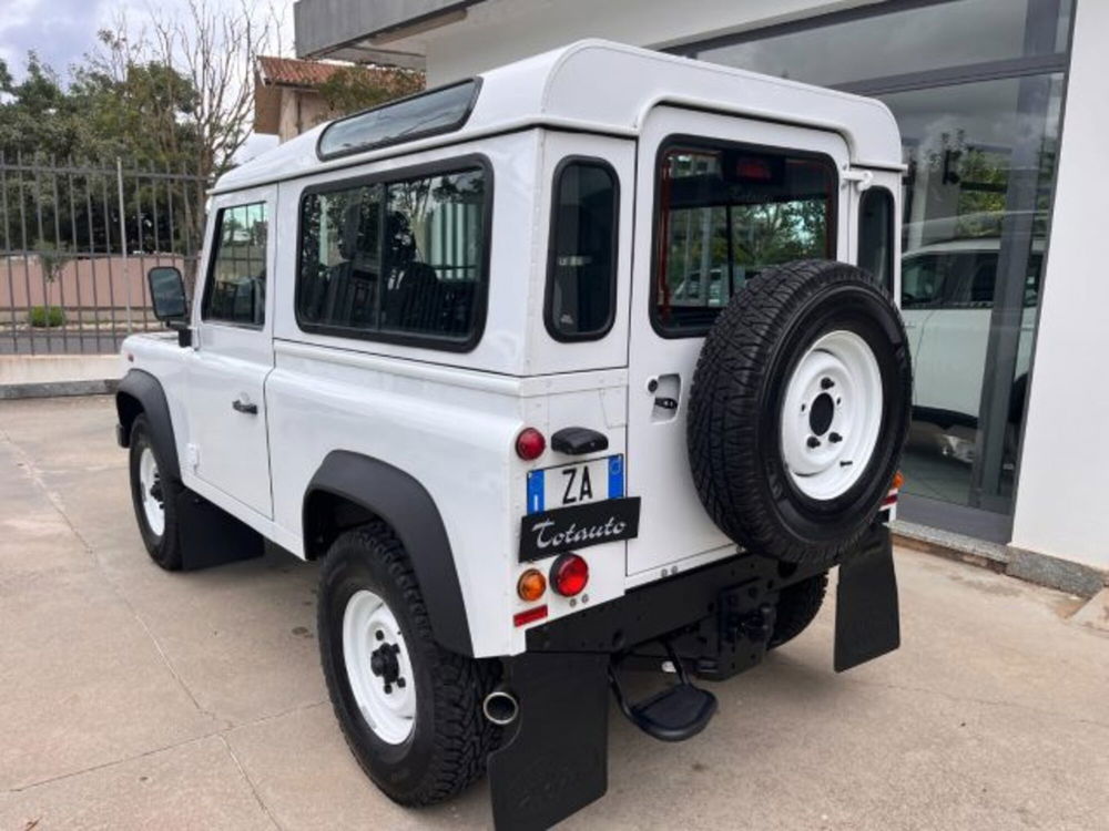 Land Rover Defender usata a Oristano (5)