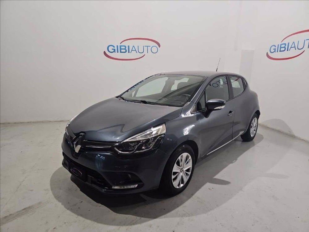 Renault Clio usata a Palermo (3)