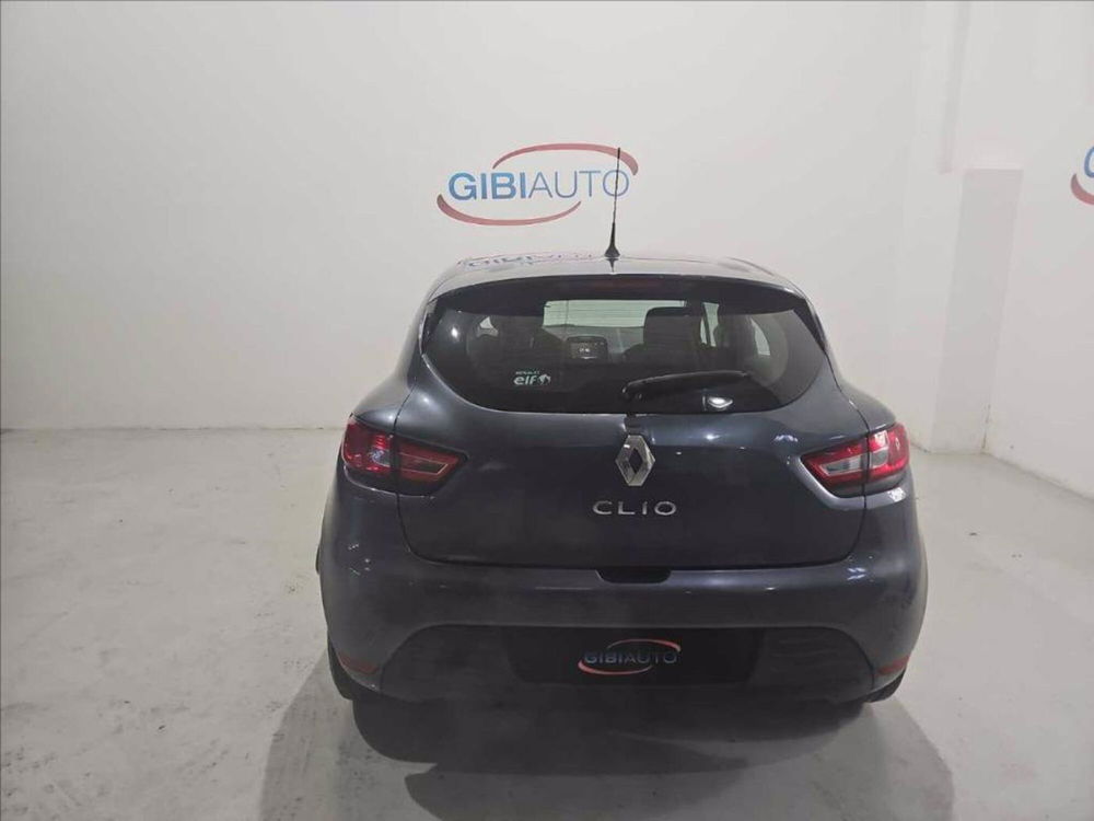 Renault Clio usata a Palermo (7)