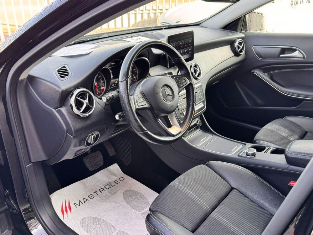 Mercedes-Benz GLA SUV usata a Lecce (13)