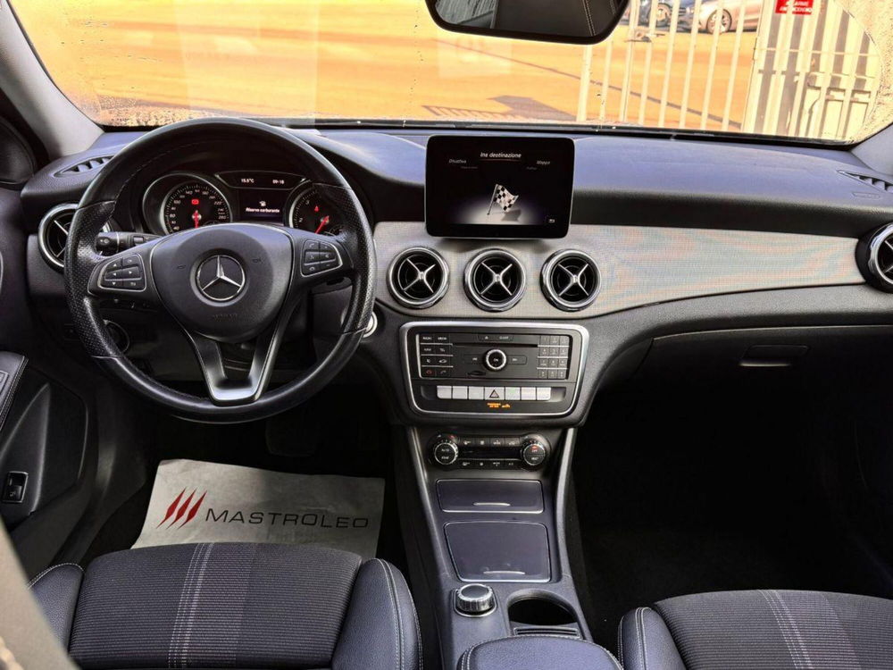 Mercedes-Benz GLA SUV usata a Lecce (15)