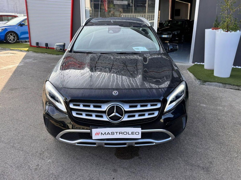 Mercedes-Benz GLA SUV usata a Lecce (5)