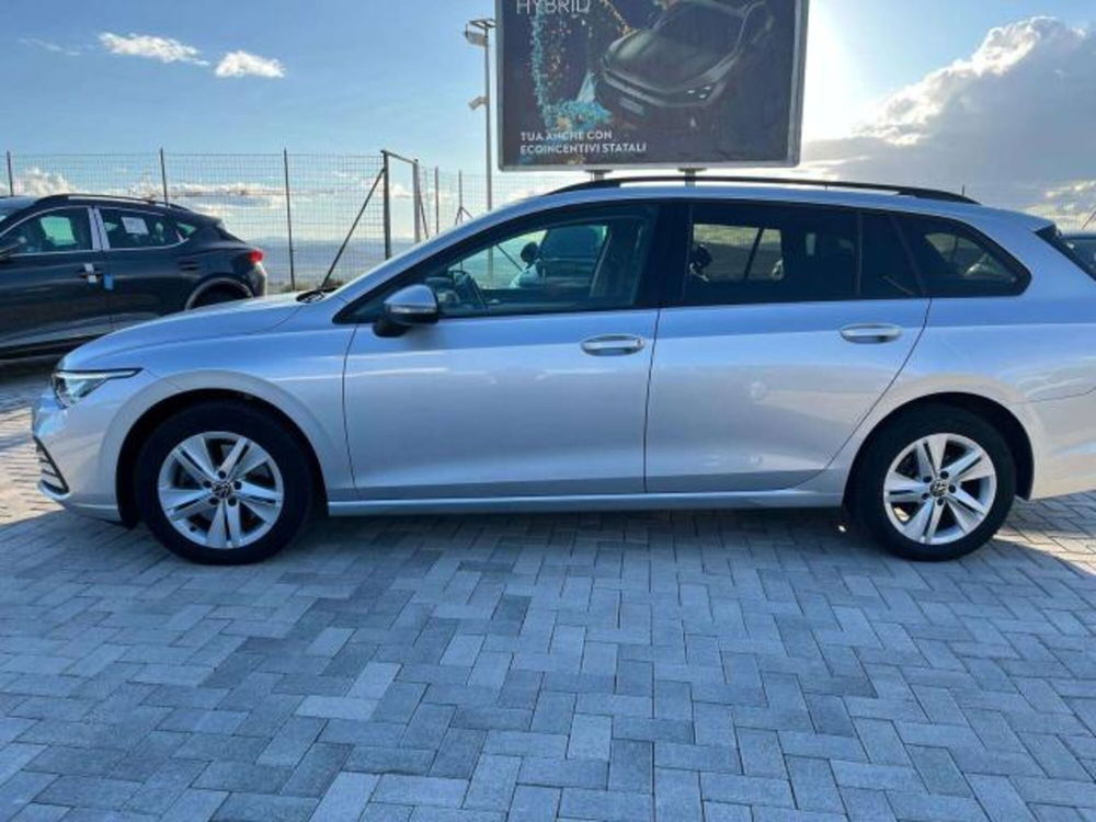 Volkswagen Golf Variant usata a Matera (2)