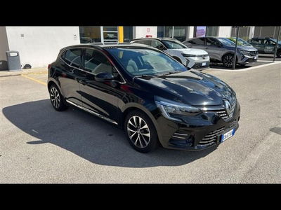 Renault Clio TCe 90 CV 5 porte Techno  del 2023 usata a Brindisi