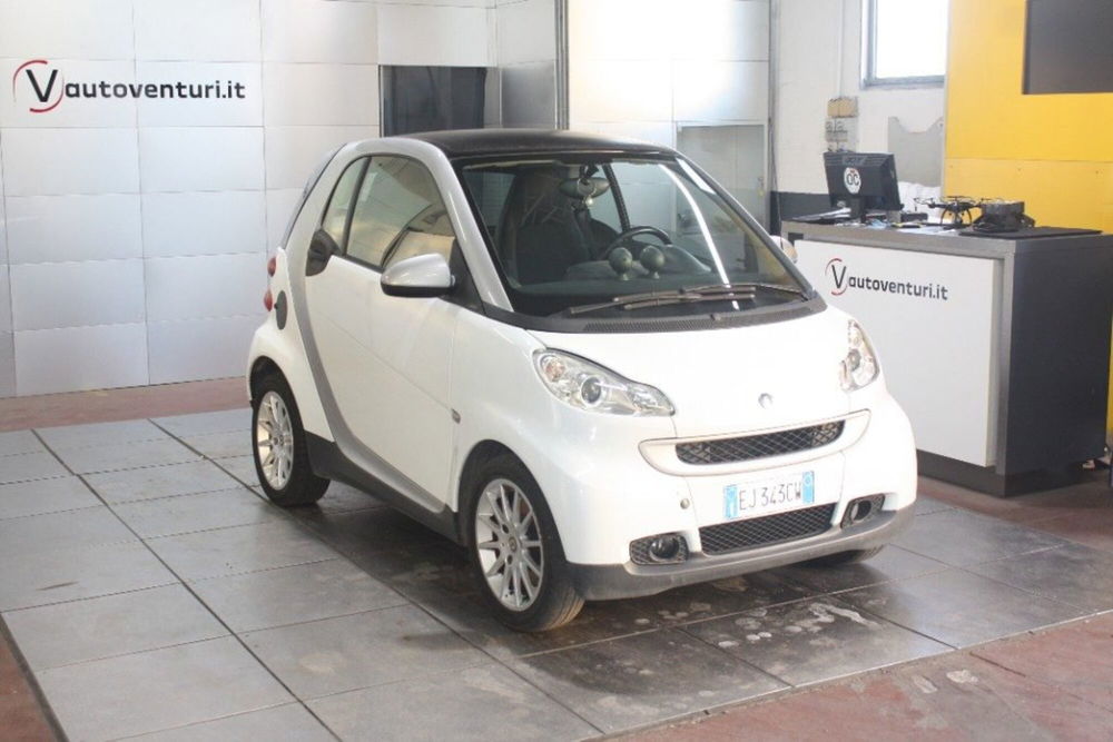 smart Fortwo Cabrio usata a Viterbo