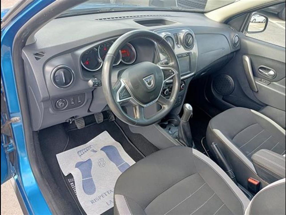 Dacia Sandero usata a Firenze (6)