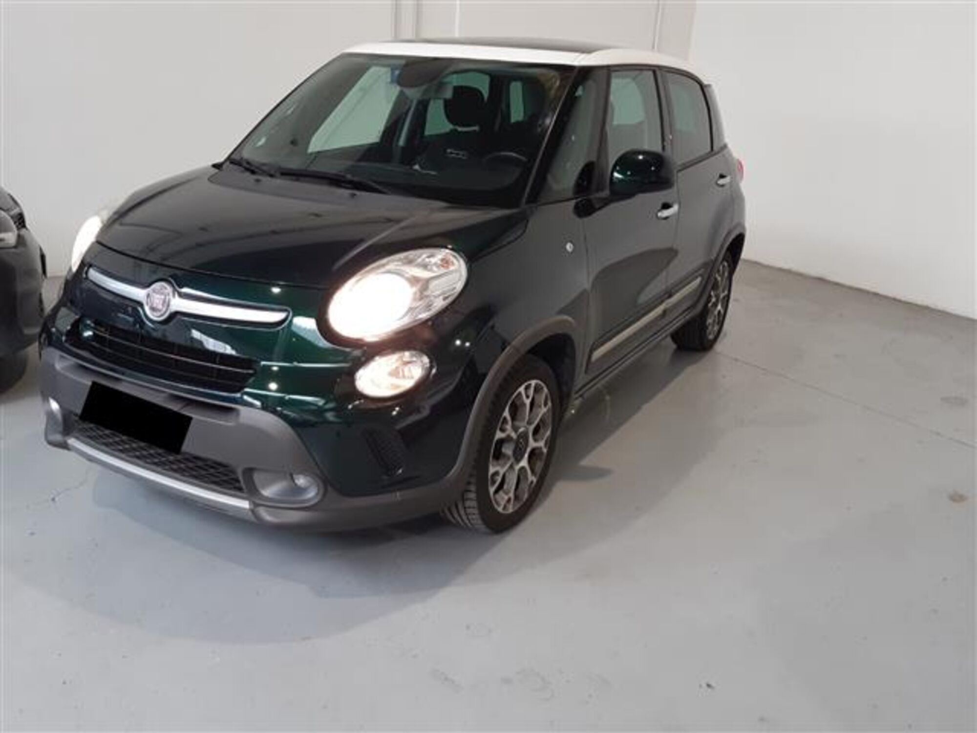 Fiat 500L 1.6 Multijet 105 CV Trekking  del 2015 usata a Asti