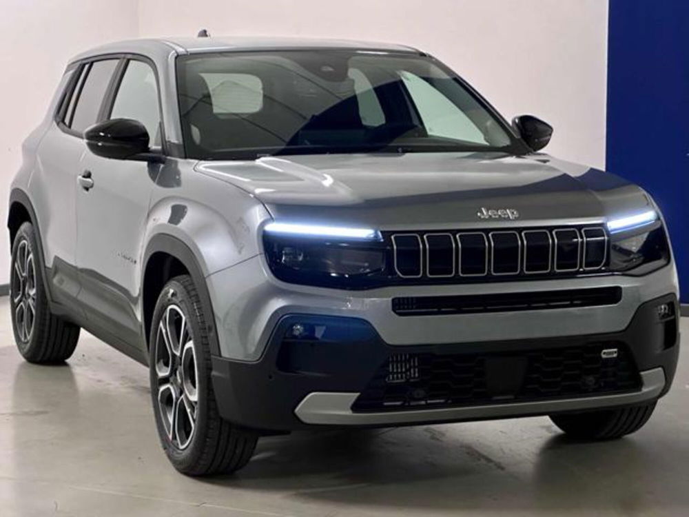 Jeep Avenger nuova a Vicenza (9)