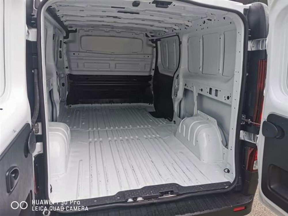 Renault Trafic Furgone usata a Brindisi (6)