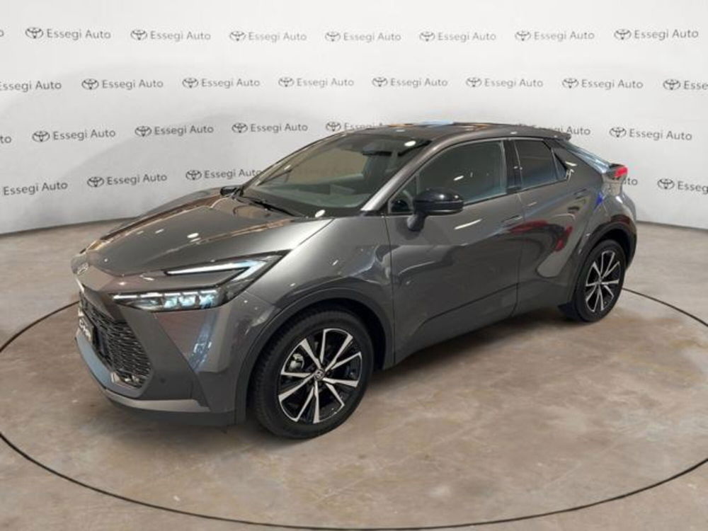 Toyota Toyota C-HR nuova a Vercelli