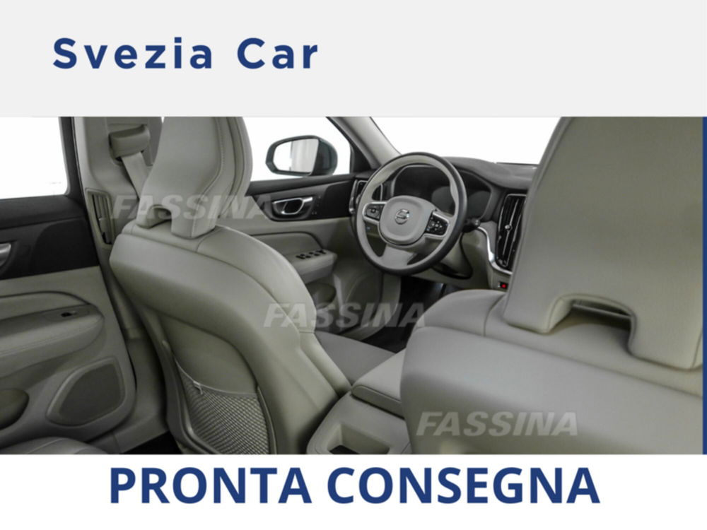 Volvo V60 Cross Country nuova a Milano (9)