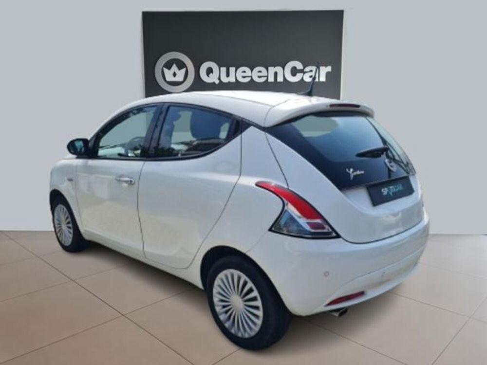 Lancia Ypsilon usata a Torino (3)