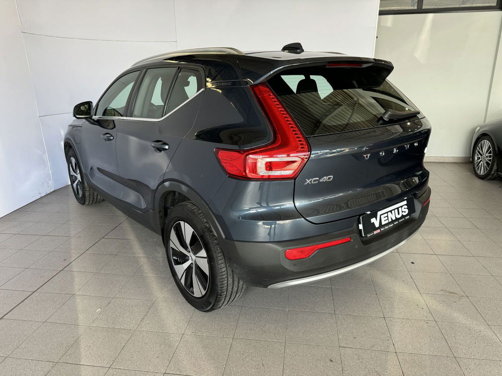 Volvo XC40 usata a Monza e Brianza (4)