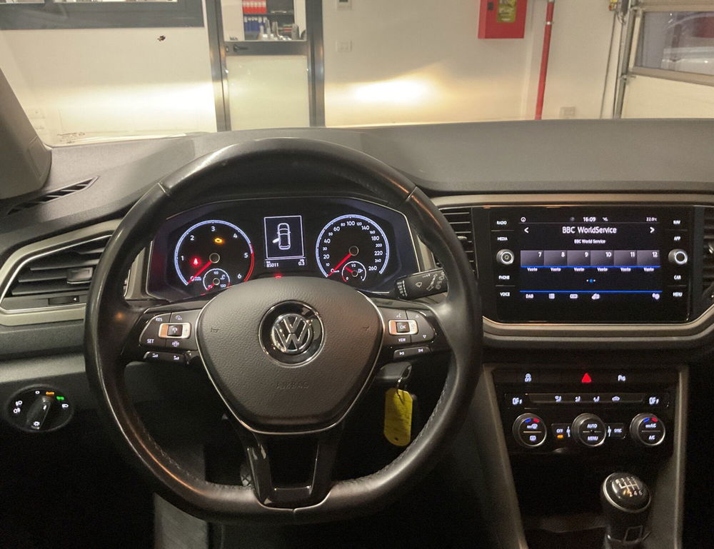 Volkswagen T-Roc usata a Salerno (13)