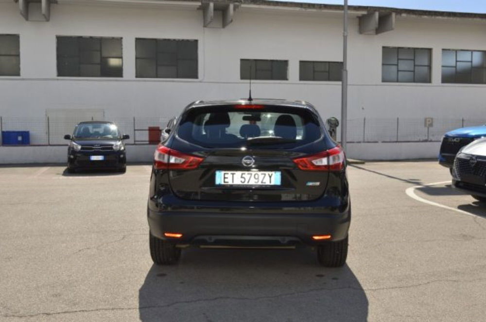 Nissan Qashqai usata a Latina (6)