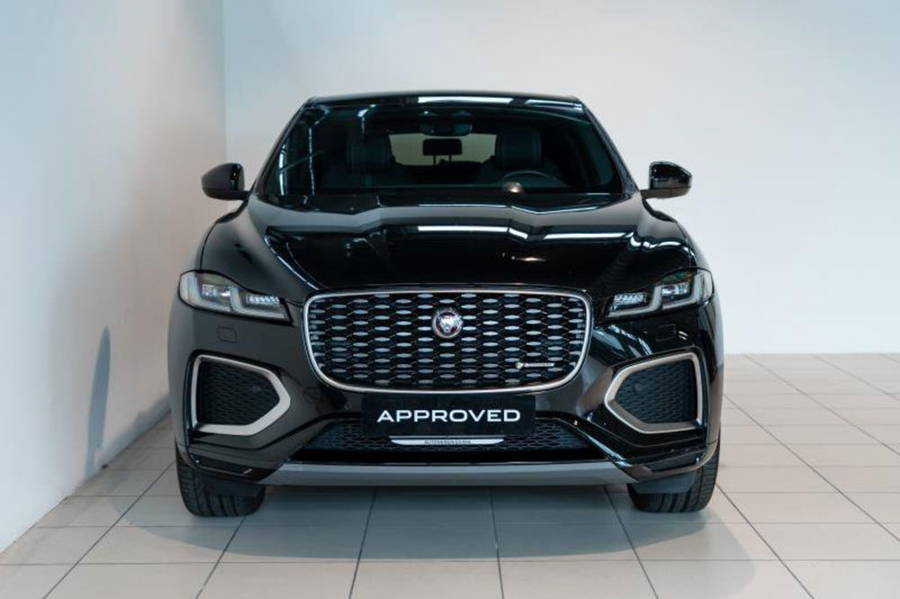 Jaguar F-Pace usata a Venezia (7)