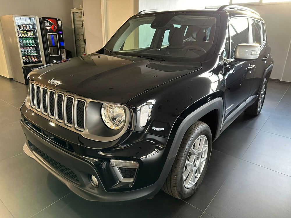 Jeep Renegade nuova a Arezzo (3)