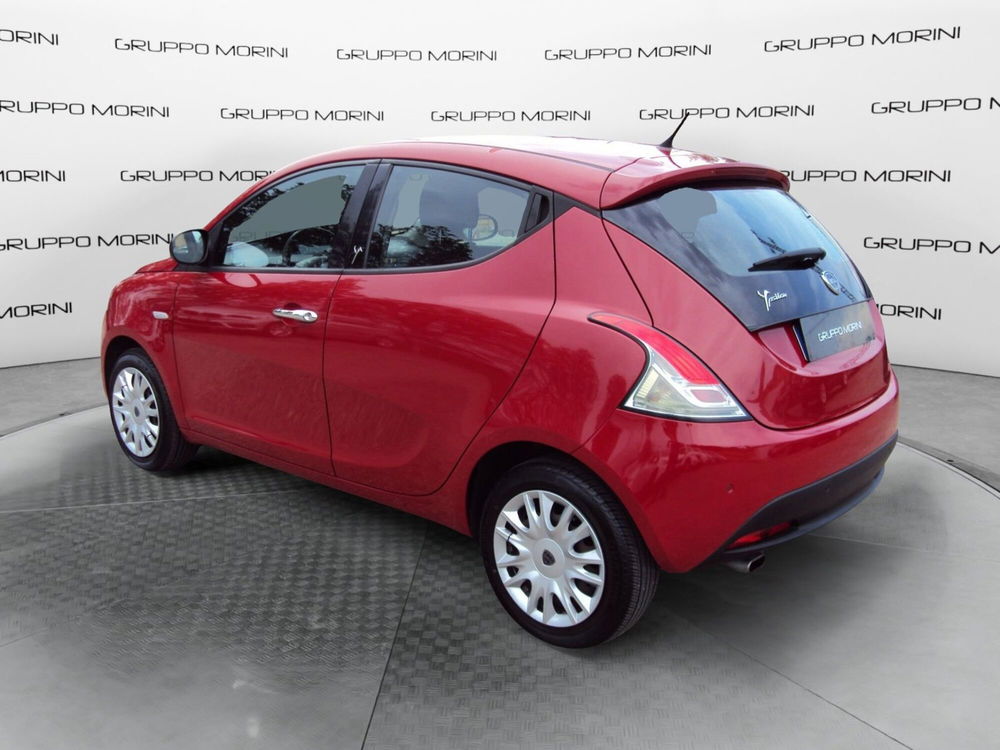 Lancia Ypsilon usata a Bologna (6)