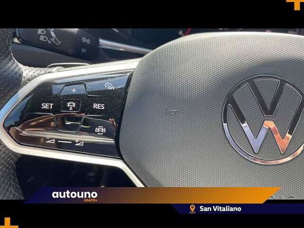 Volkswagen T-Roc usata a Napoli (14)