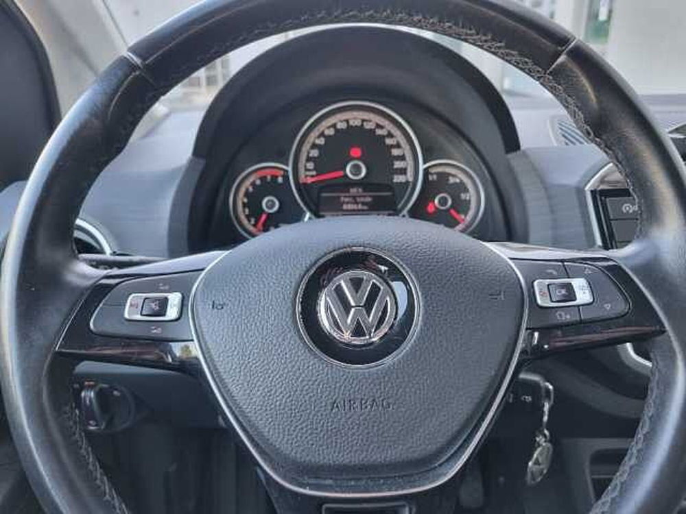 Volkswagen up! usata a Verona (18)