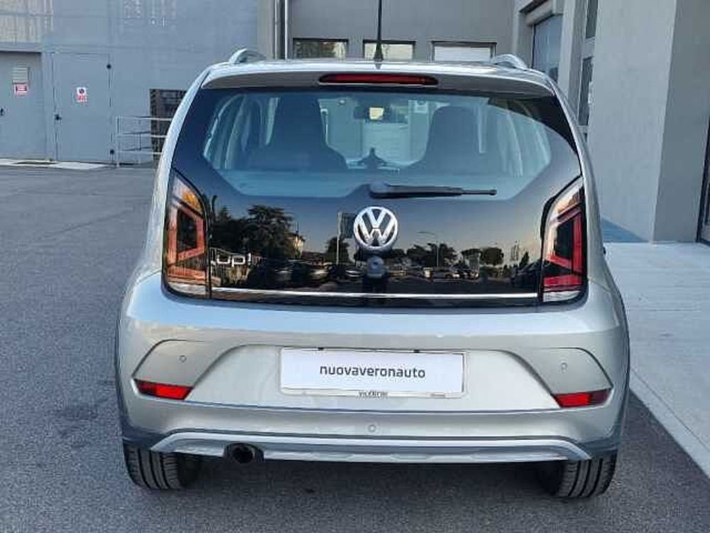 Volkswagen up! usata a Verona (6)