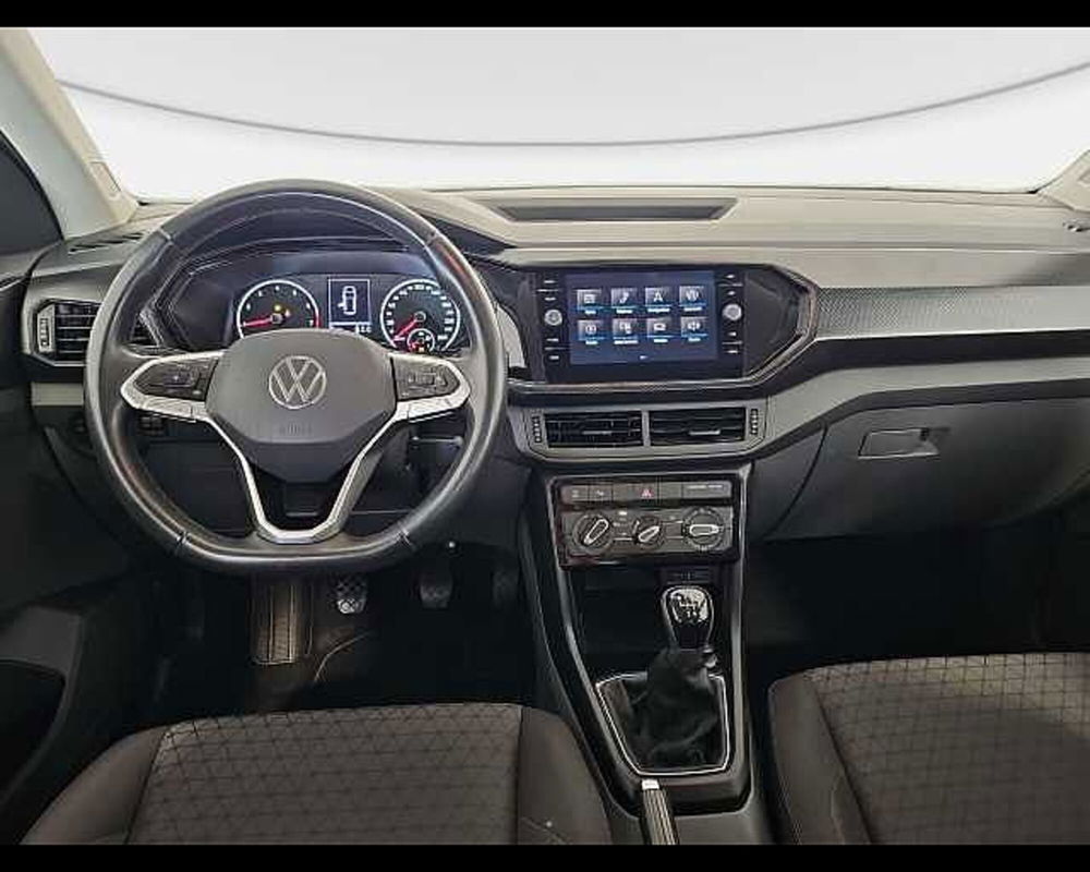 Volkswagen T-Cross usata a Roma (6)