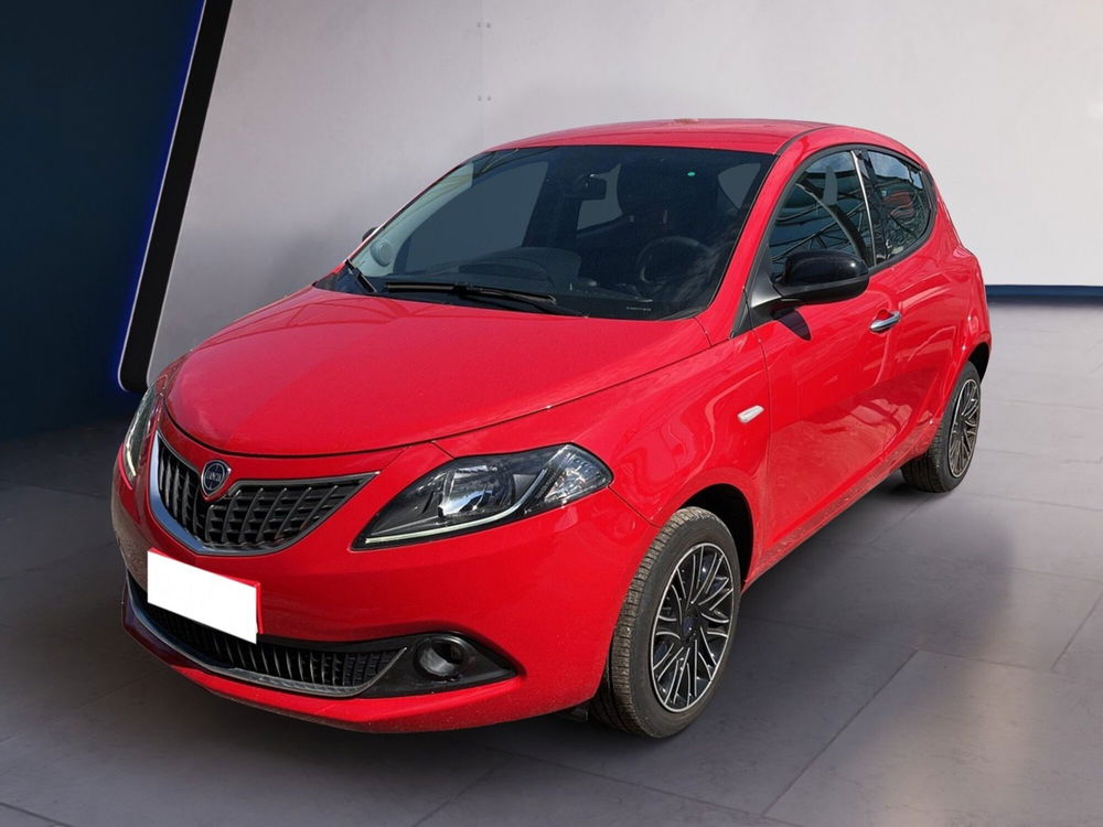 Lancia Ypsilon usata a Torino (2)