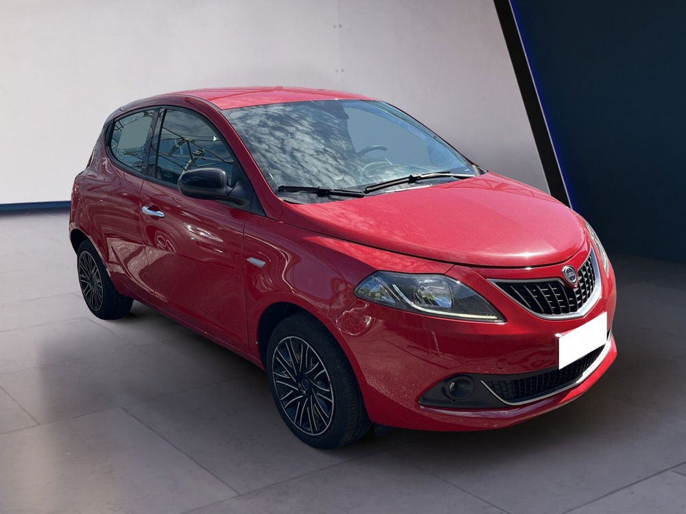 Lancia Ypsilon usata a Torino (6)