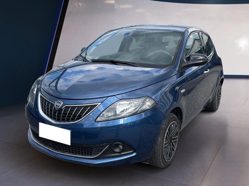 Lancia Ypsilon usata a Torino (2)