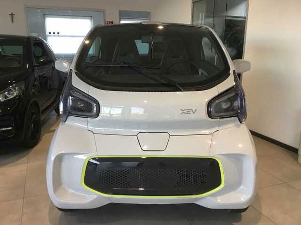 Xev Yoyo nuova a Varese (2)