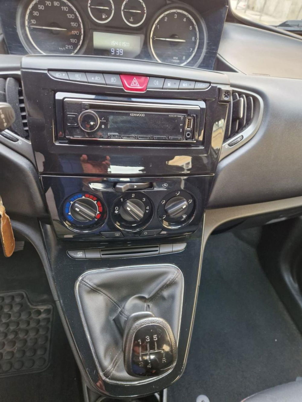 Lancia Ypsilon usata a Cuneo (10)