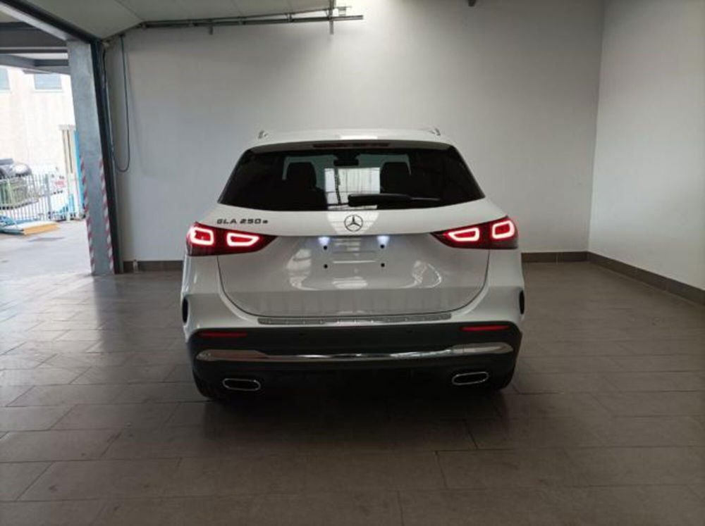 Mercedes-Benz GLA SUV usata a Milano (9)